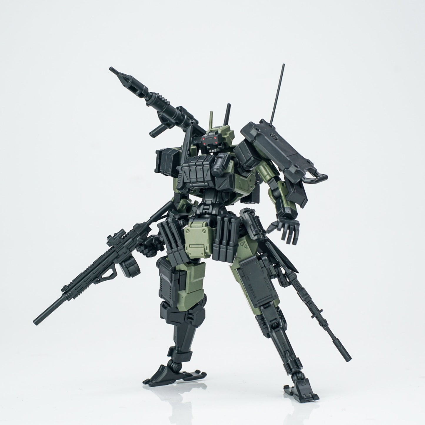 SHEIK MAINLAND 3 min project(スリーミニッツプロジェクト)シリーズ FENRIR(フェンリル)突撃型 1/18スケールプラスチックモデルキット(グリーン)