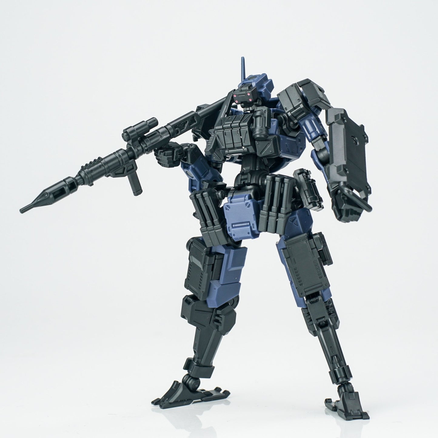 SHEIK MAINLAND 3 min project(スリーミニッツプロジェクト)シリーズ FENRIR(フェンリル)突撃型 1/18スケールプラスチックモデルキット(ブルー)