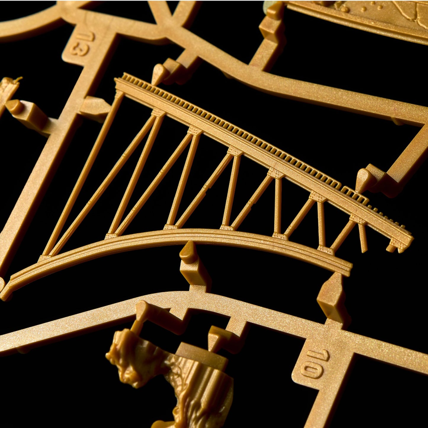 ARTPLA SCULPTURE WORKSキングギドラRe:イマジネーション