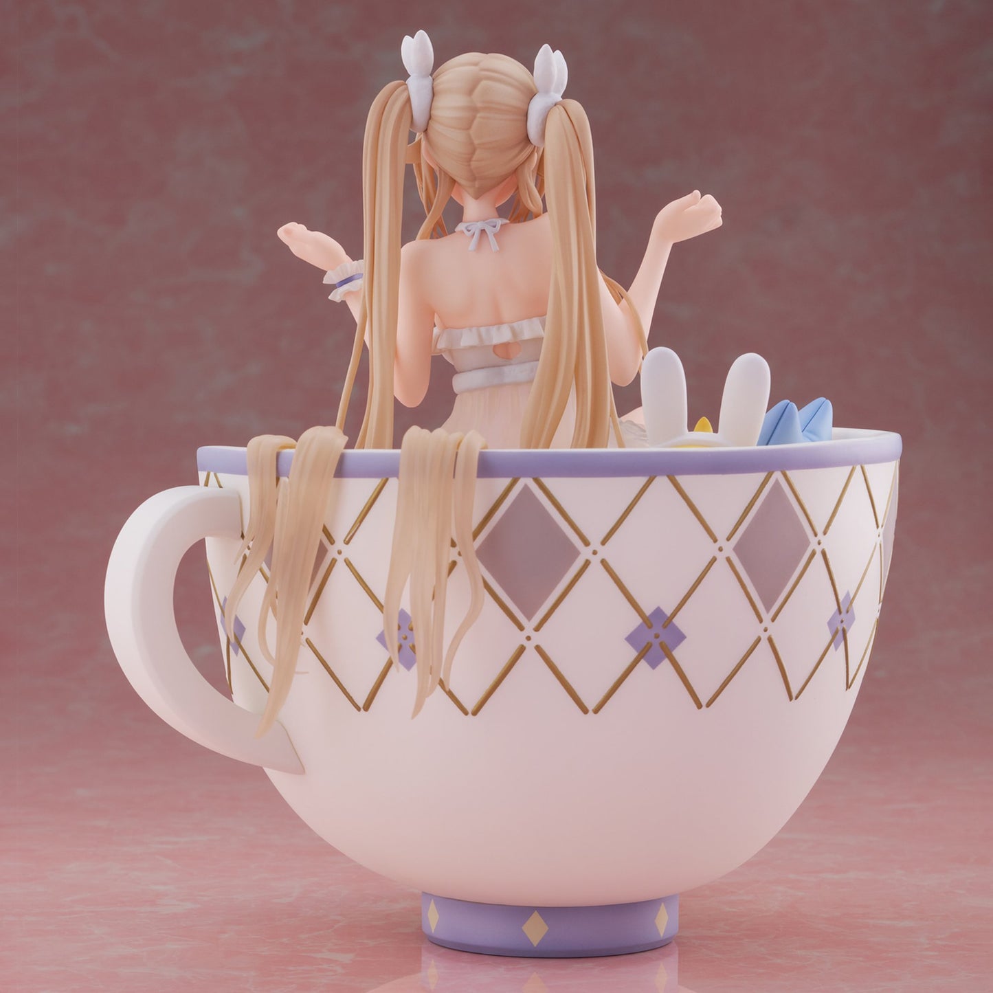 『アズールレーン』 アンカレッジ 交流宿舎ver. 1/7スケール完成品フィギュア