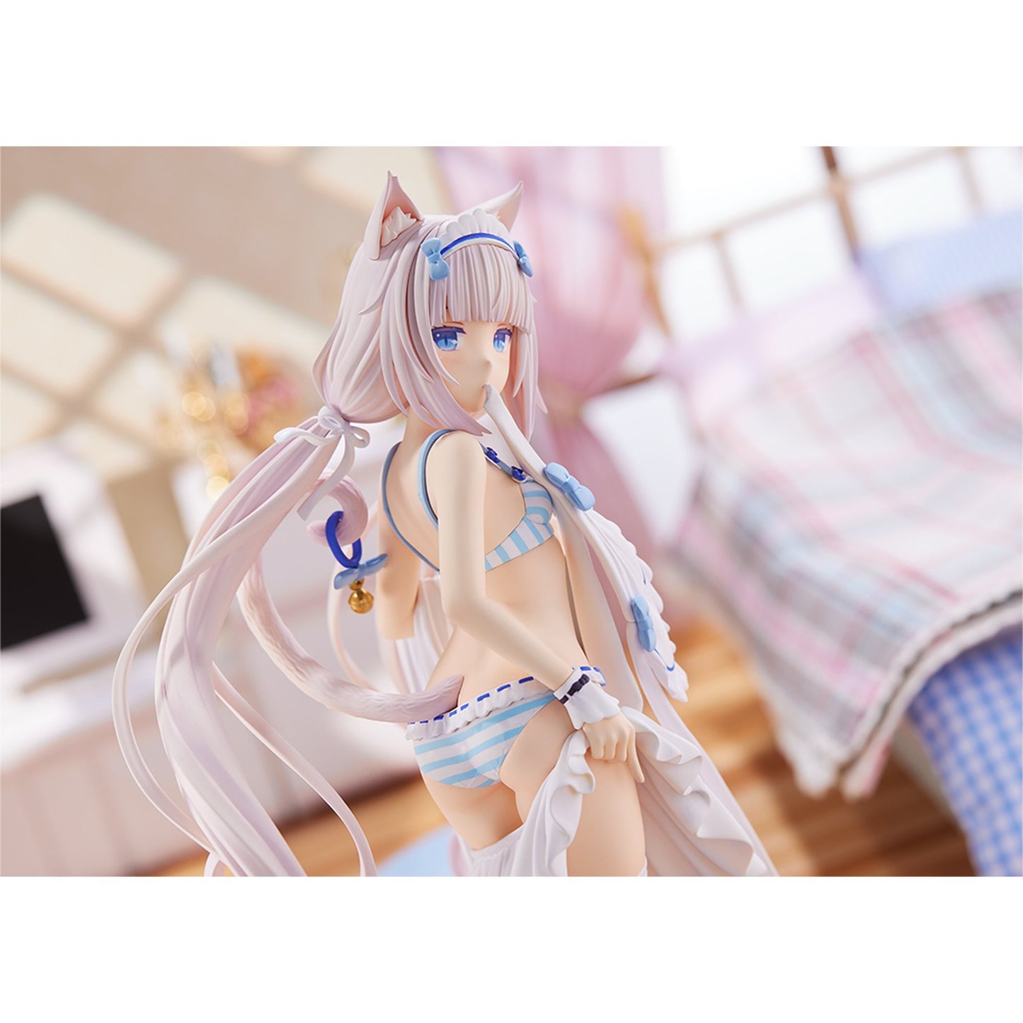 1/7 『ネコぱら』 バニラ〜着替えのひと時〜
