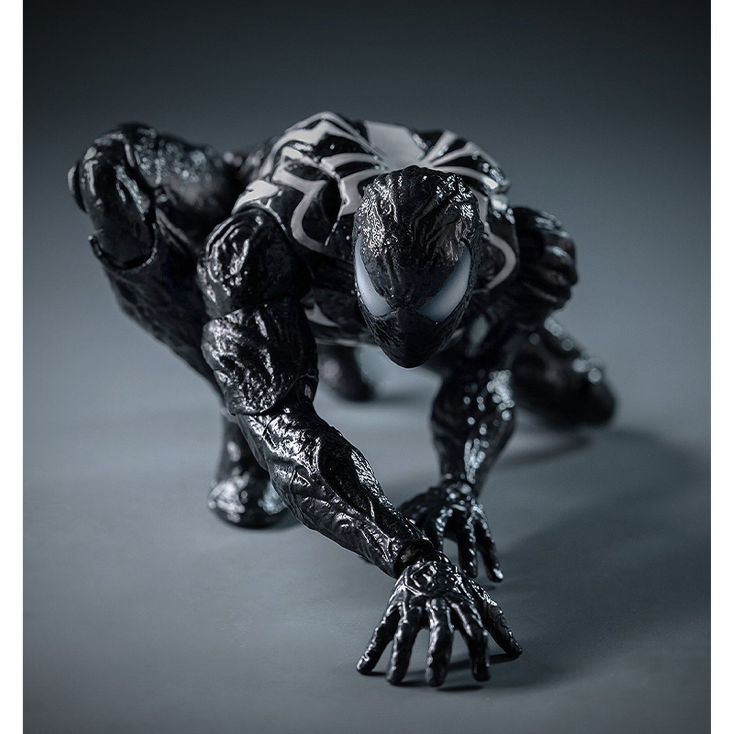 DLX 1/12 スパイダーマン シンビオート・スーツ（ピーター・パーカー）通常版