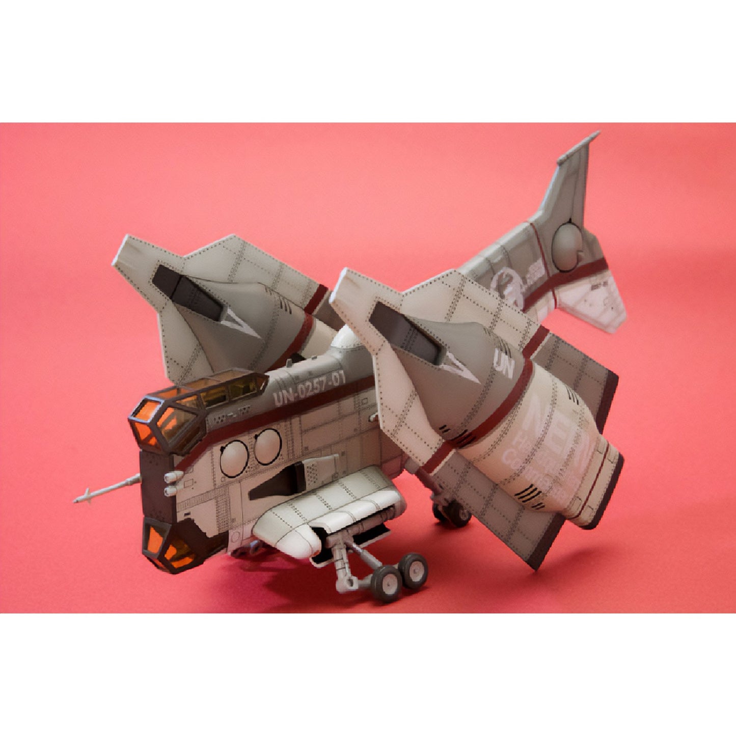 1/100 『ヱヴァンゲリヲン新劇場版』 要人輸送用ネルフ司令官専用垂直離着陸機