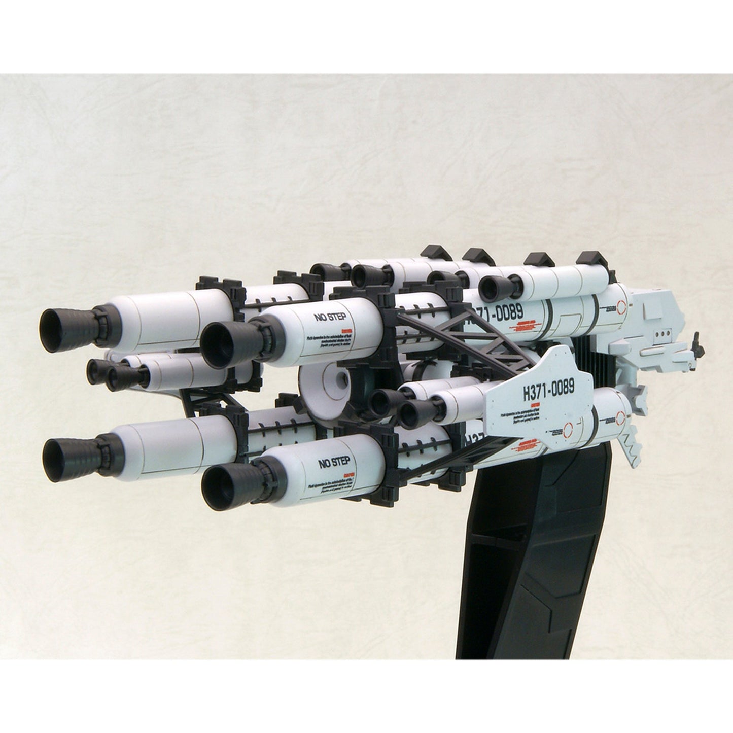 V.I.シリーズ 1/72 『ARMORED CORE』 ラインアーク ホワイト・グリント＆V.O.Bセット