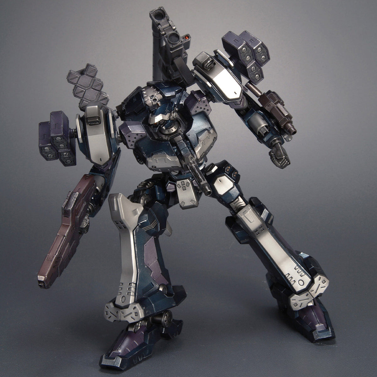 V.I.シリーズ 1/72 『ARMORED CORE』 クレスト CR-C75U2 白兵戦Ver.