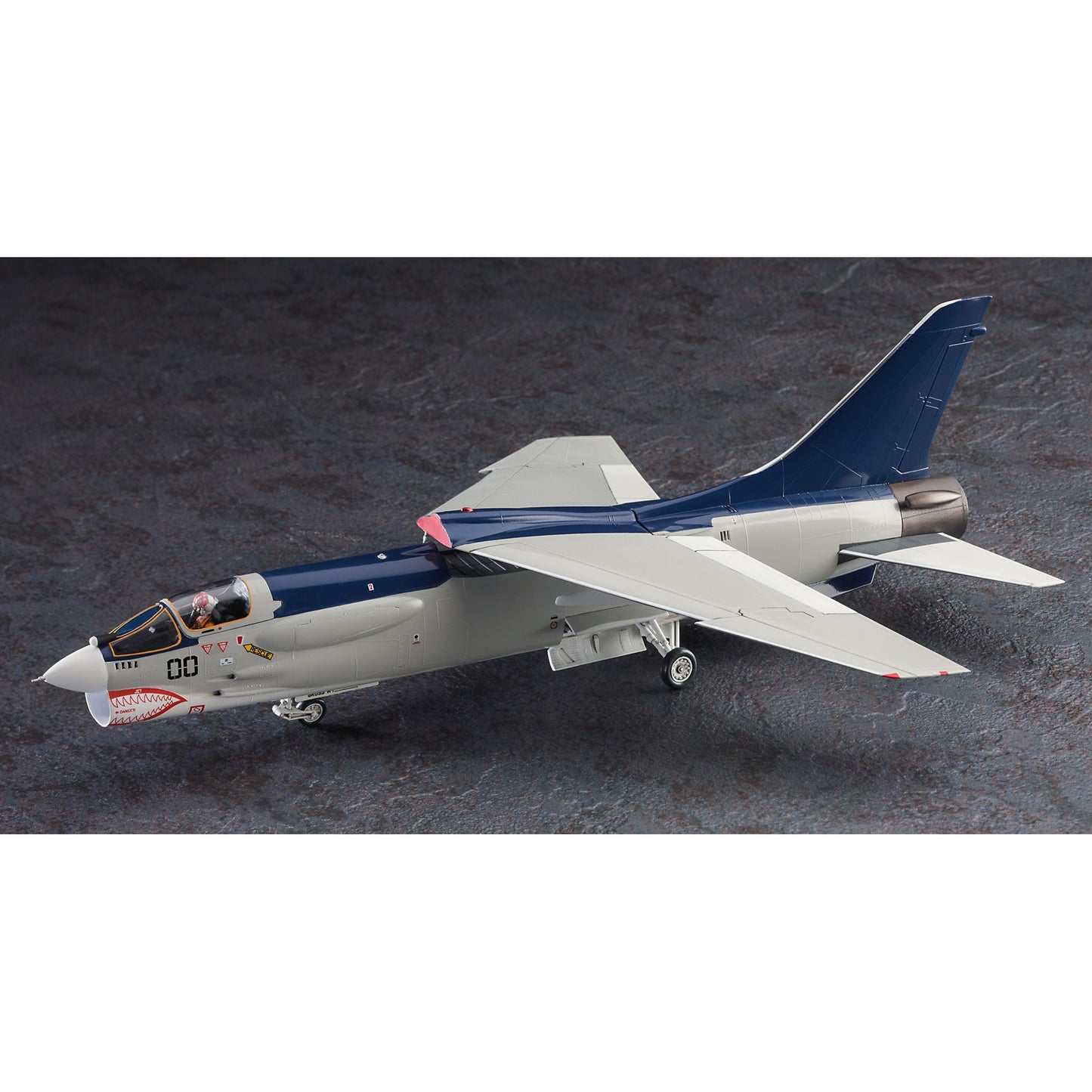 1/72 『エリア88』 F-8E クルーセイダー “風間 真”