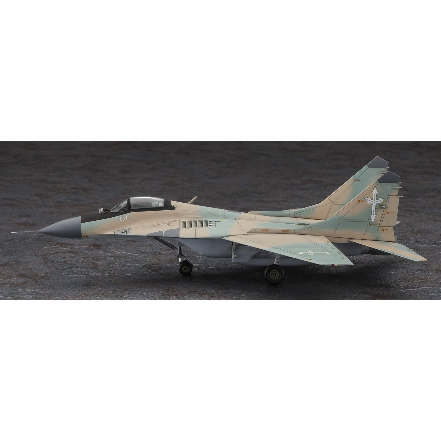 1/72 “マクロスゼロ” ミグ29