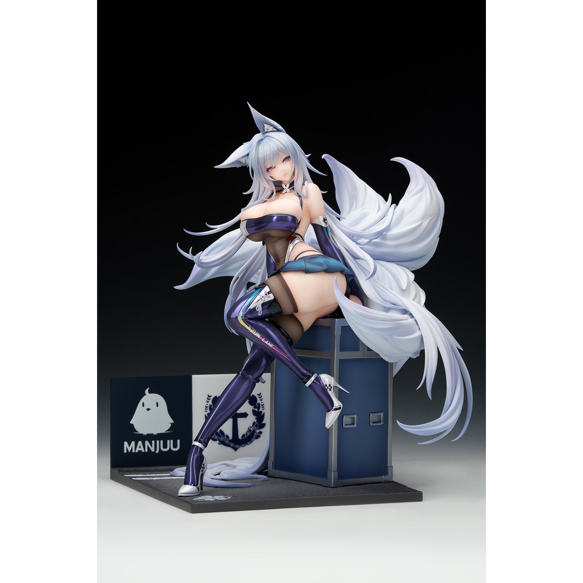 1/7 『アズールレーン』 信濃 寝待の銀輿Ver. LEDアクリル展示ケース