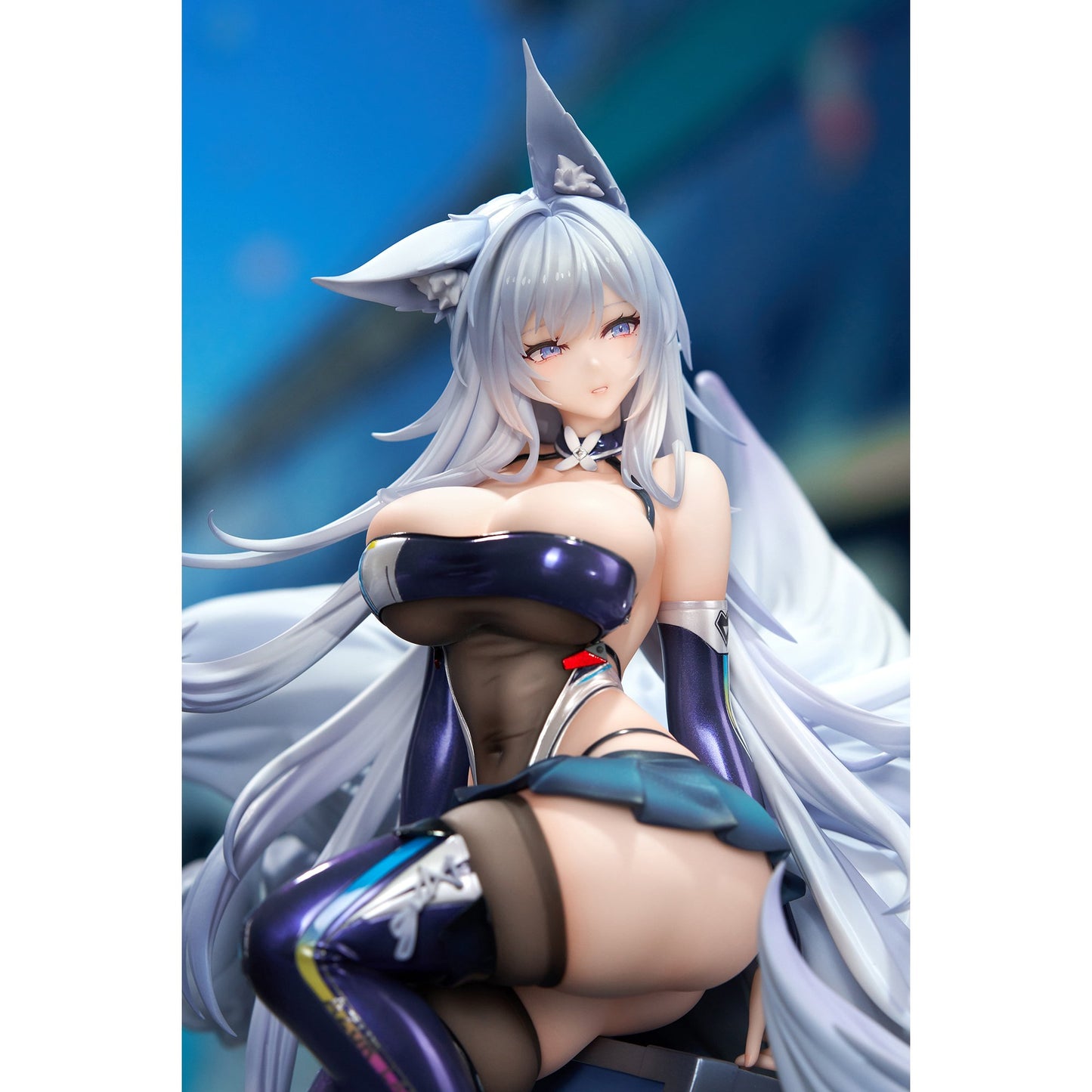 1/7 『アズールレーン』 信濃 寝待の銀輿Ver. LEDアクリル展示ケース付きスペシャル版