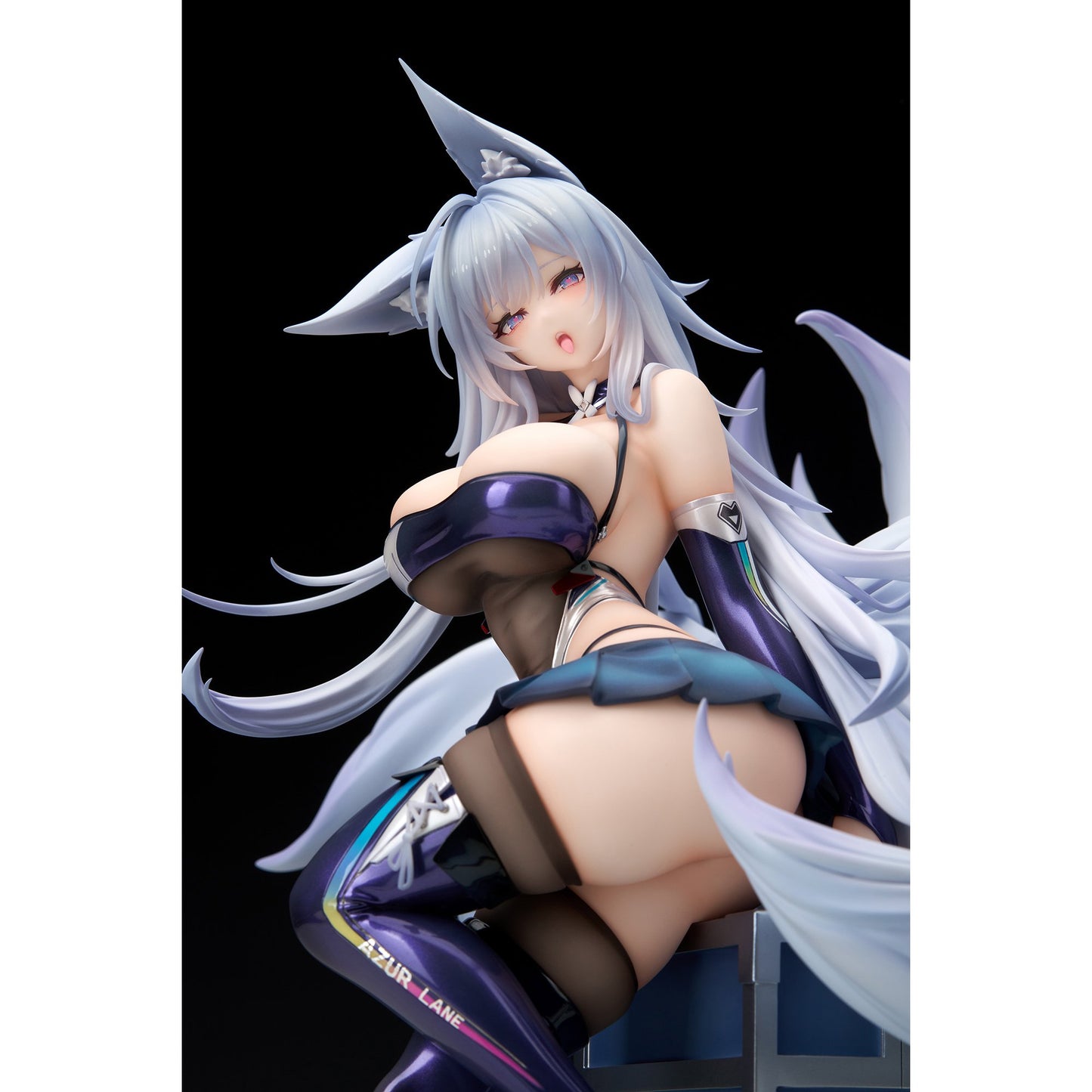 1/7 『アズールレーン』 信濃 寝待の銀輿Ver. LEDアクリル展示ケース付きスペシャル版