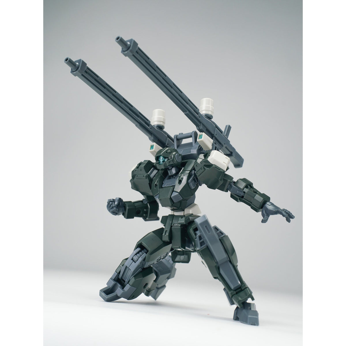 SHEIK MAINLAND ULTRA ACTION TROOPERシリーズ V-gilante(ヴィジラント) 1/144スケールプラスチックモデルキット(グリーン)