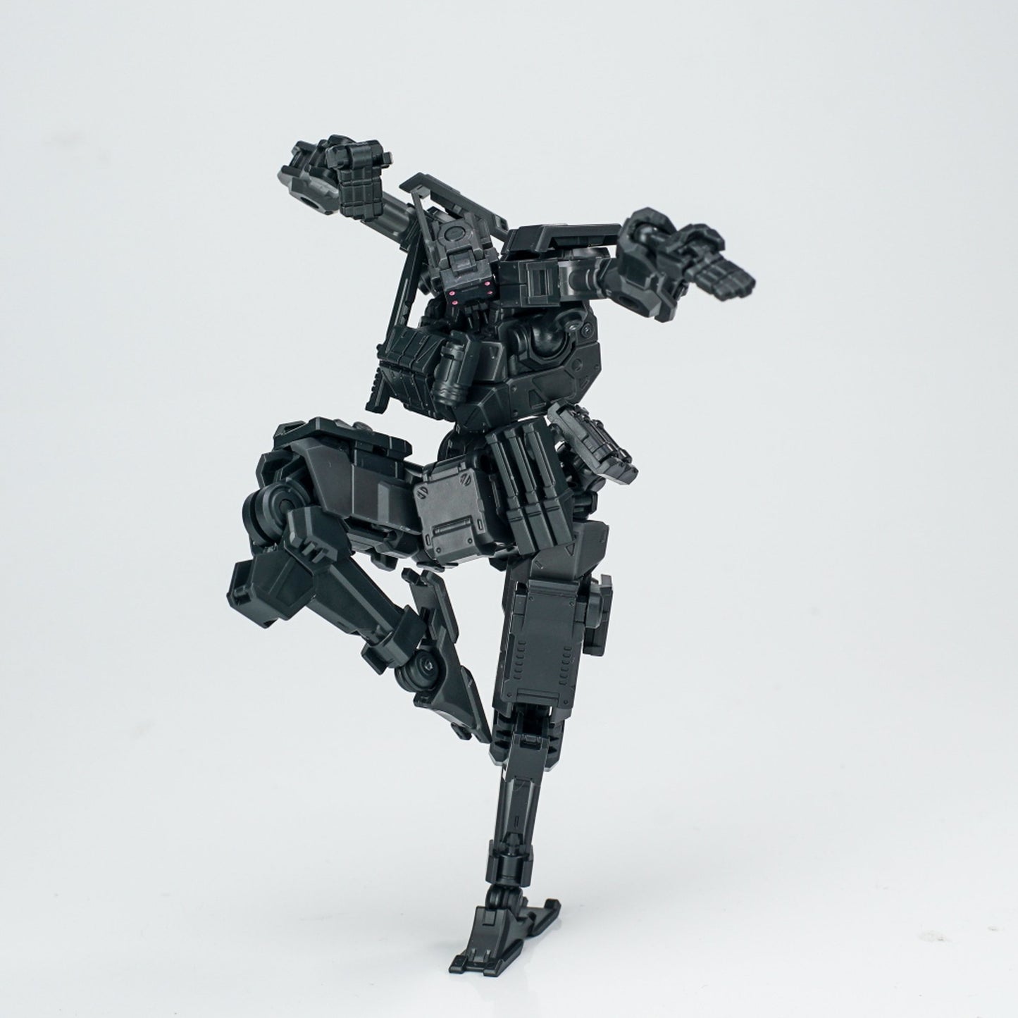 SHEIK MAINLAND 3 min project(スリーミニッツプロジェクト)シリーズ FENRIR(フェンリル)突撃型 1/18スケールプラスチックモデルキット(ブラック)