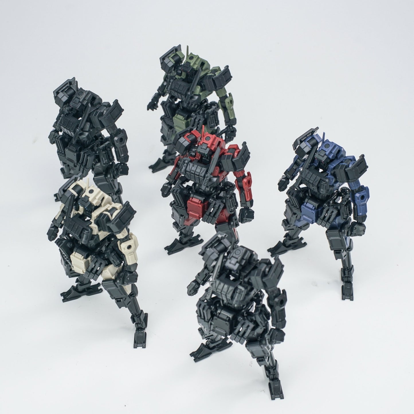 SHEIK MAINLAND 3 min project(スリーミニッツプロジェクト)シリーズ FENRIR(フェンリル)突撃型 1/18スケールプラスチックモデルキット(グリーン)