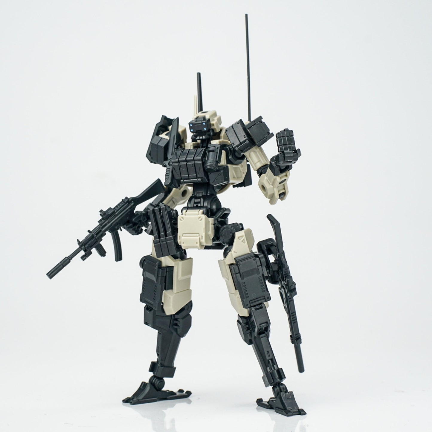 SHEIK MAINLAND 3 min project(スリーミニッツプロジェクト)シリーズ FENRIR(フェンリル)突撃型 1/18スケールプラスチックモデルキット(イエロー)
