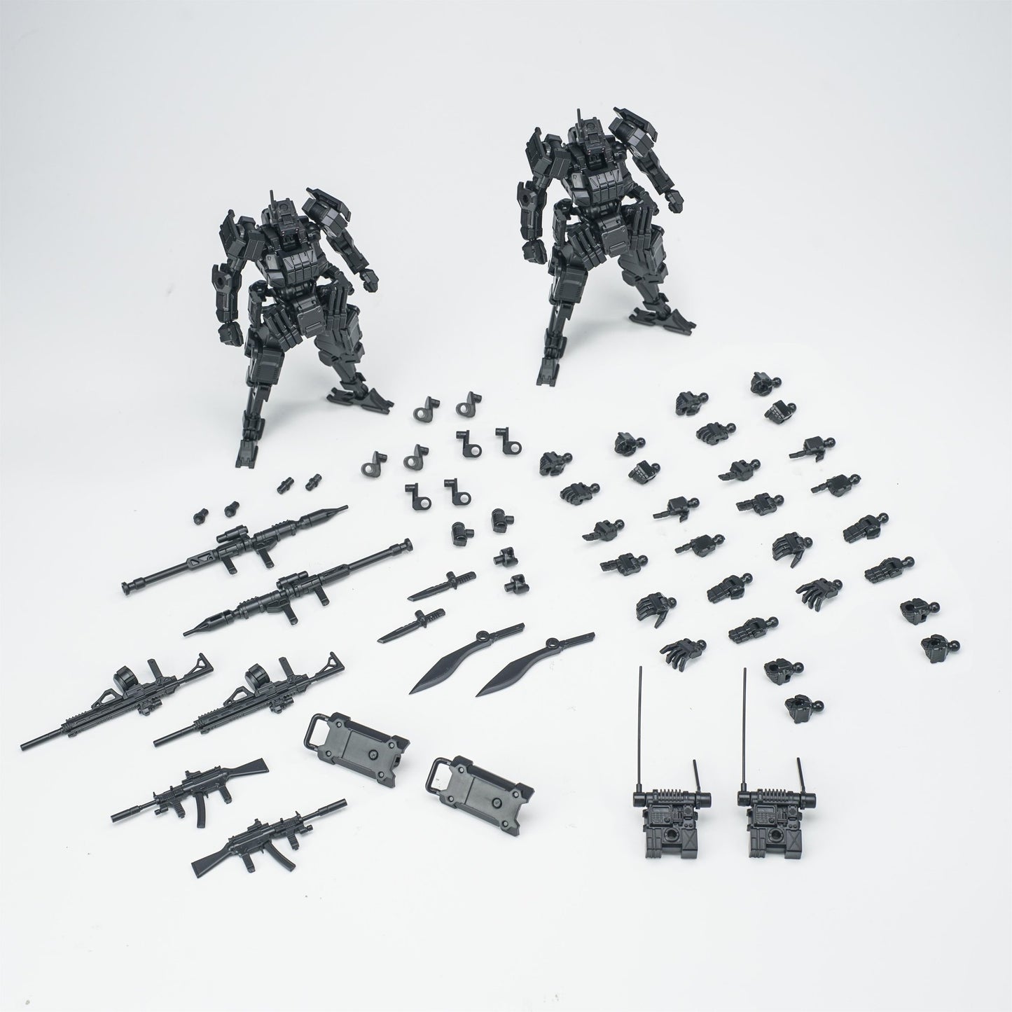 SHEIK MAINLAND 3 min project(スリーミニッツプロジェクト)シリーズ FENRIR(フェンリル)突撃型 1/18スケールプラスチックモデルキット(ディープシルバー)