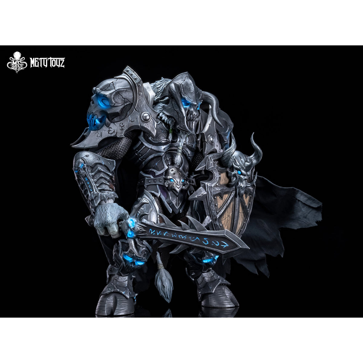 Mety toyz エボン・ブレード・ランパート ゴレン・フロストフーフ タウレン・デスナイト 1/10スケール可動フィギュア