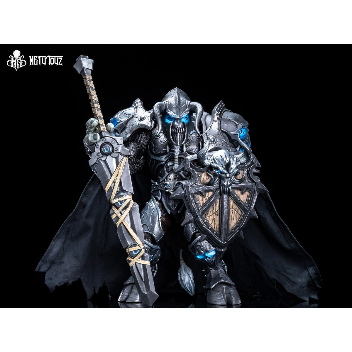 Mety toyz エボン・ブレード・ランパート ゴレン・フロストフーフ タウレン・デスナイト 1/10スケール可動フィギュア