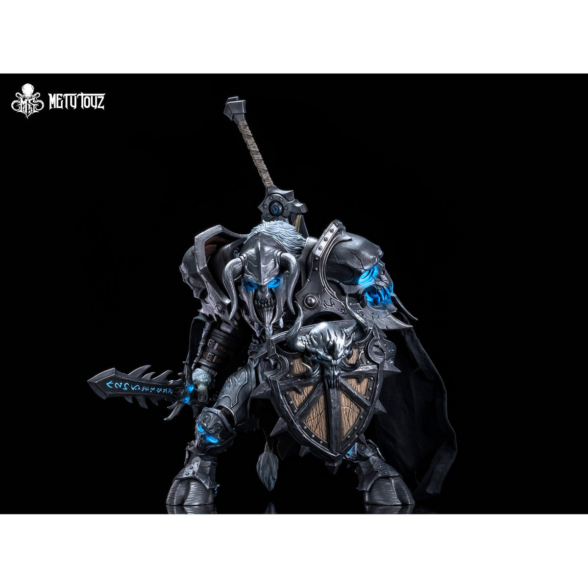 Mety toyz エボン・ブレード・ランパート ゴレン・フロストフーフ タウレン・デスナイト 1/10スケール可動フィギュア