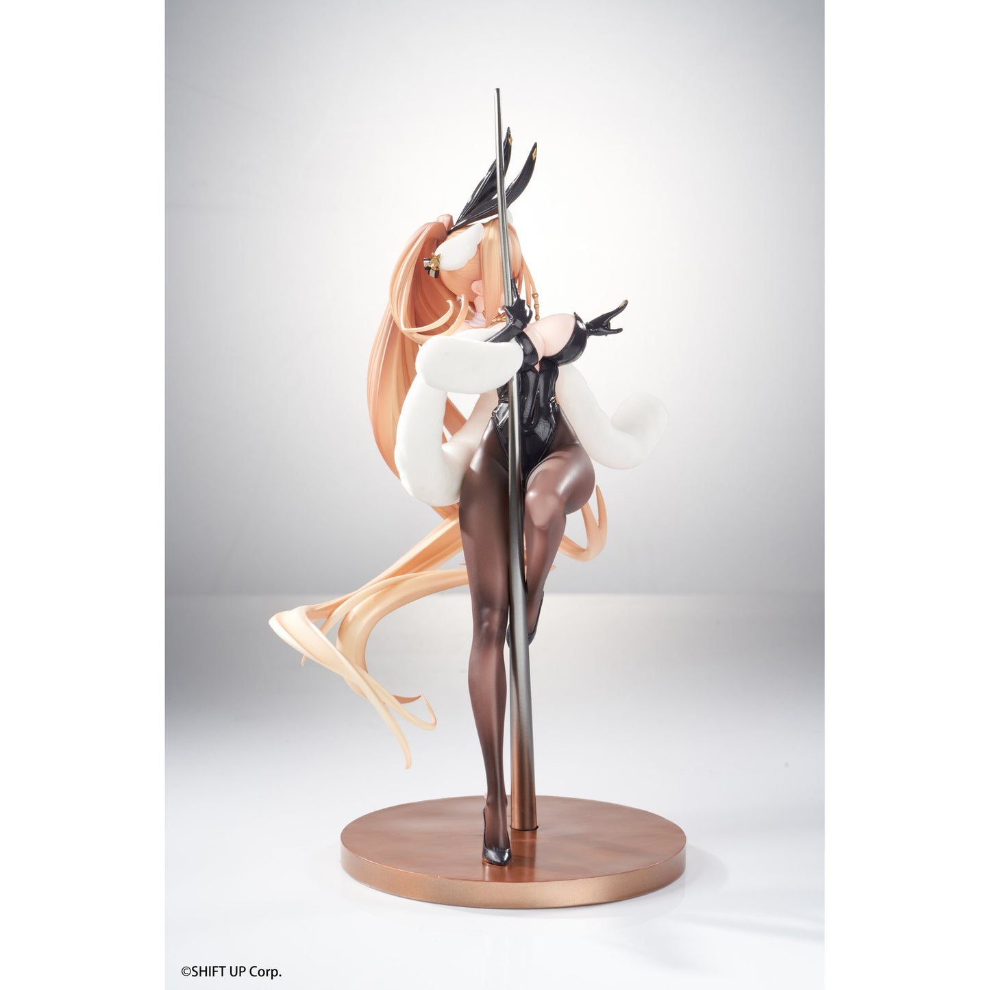 『勝利の女神：NIKKE』 ルピー：ラグジュアリーラビット 1/10 完成品フィギュア