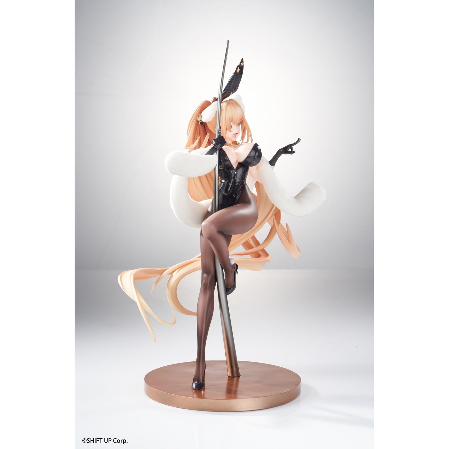 『勝利の女神：NIKKE』 ルピー：ラグジュアリーラビット 1/10 完成品フィギュア