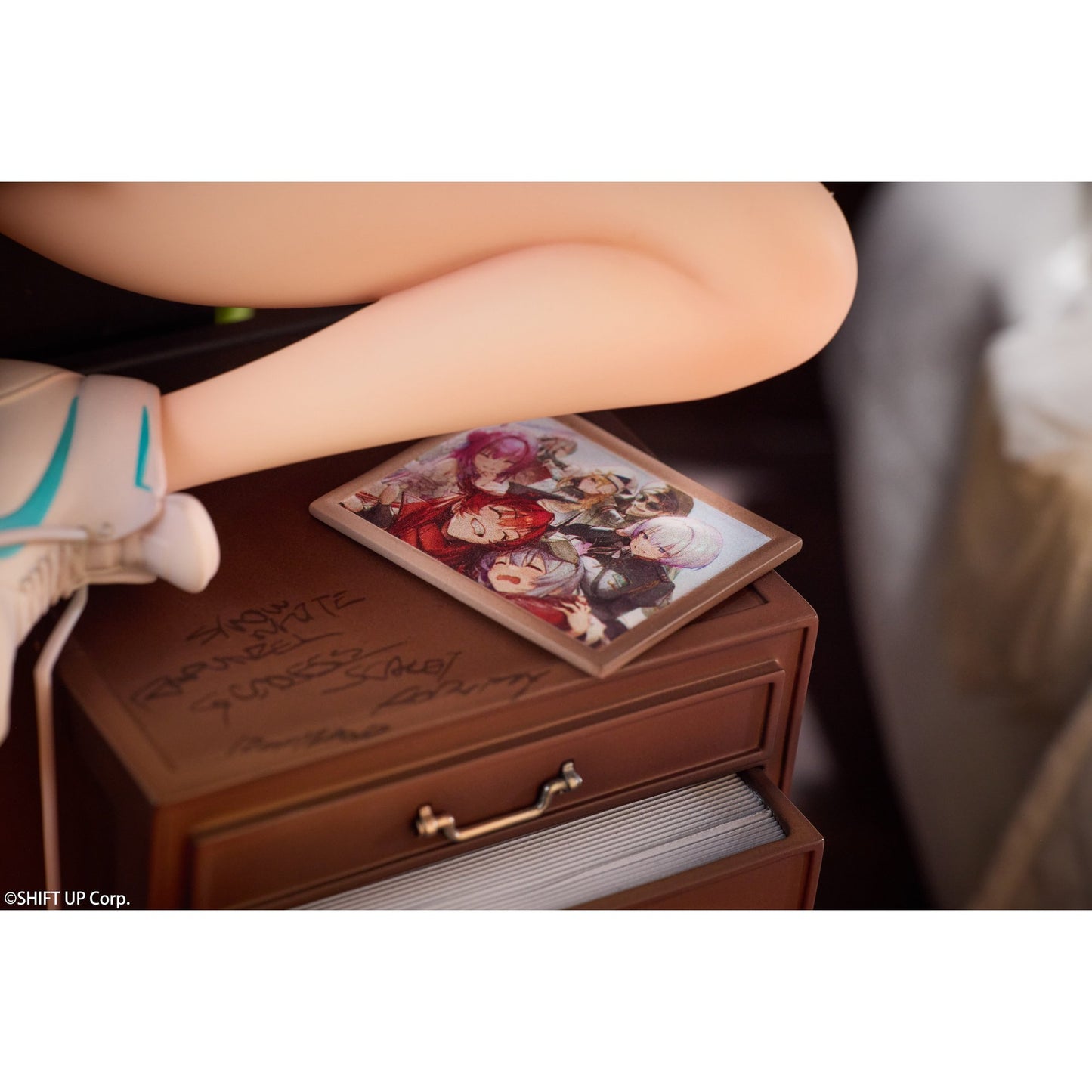『勝利の女神：NIKKE』 レッドフード：レトロデイズ 1/7 完成品フィギュア 豪華版
