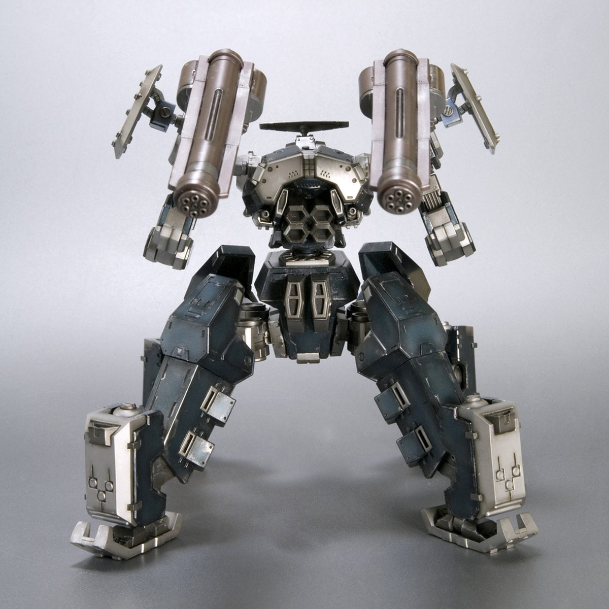 V.I.シリーズ 1/72 『ARMORED CORE』 クレスト CR-C75U2 デルタVer.