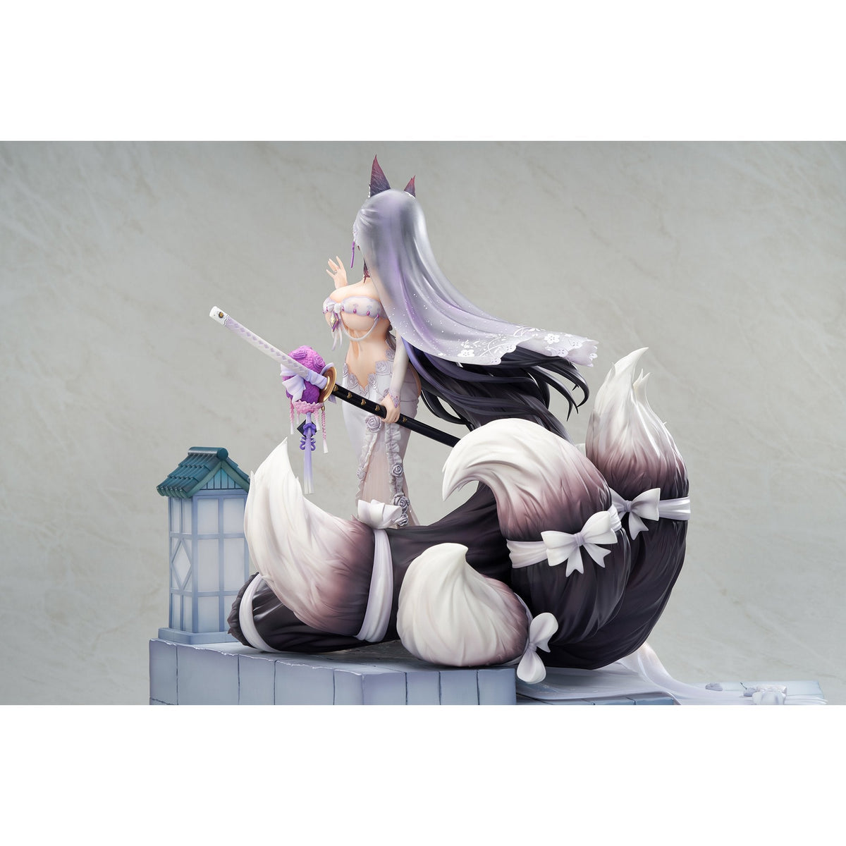 1/7 『アズールレーン』 武蔵 純潔清浄のウィステリアVer.  LEDアクリル展示ケース付きスペシャル版