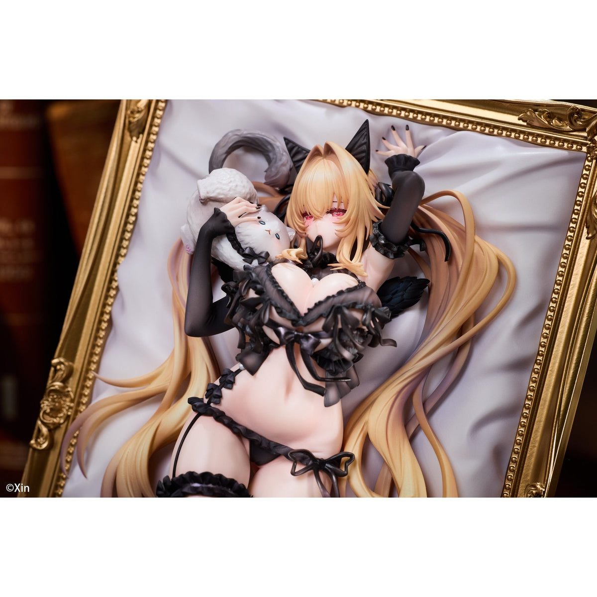 ステラ 黒猫Ver. Illustrated by Xin 1/7 完成品フィギュア 豪華版